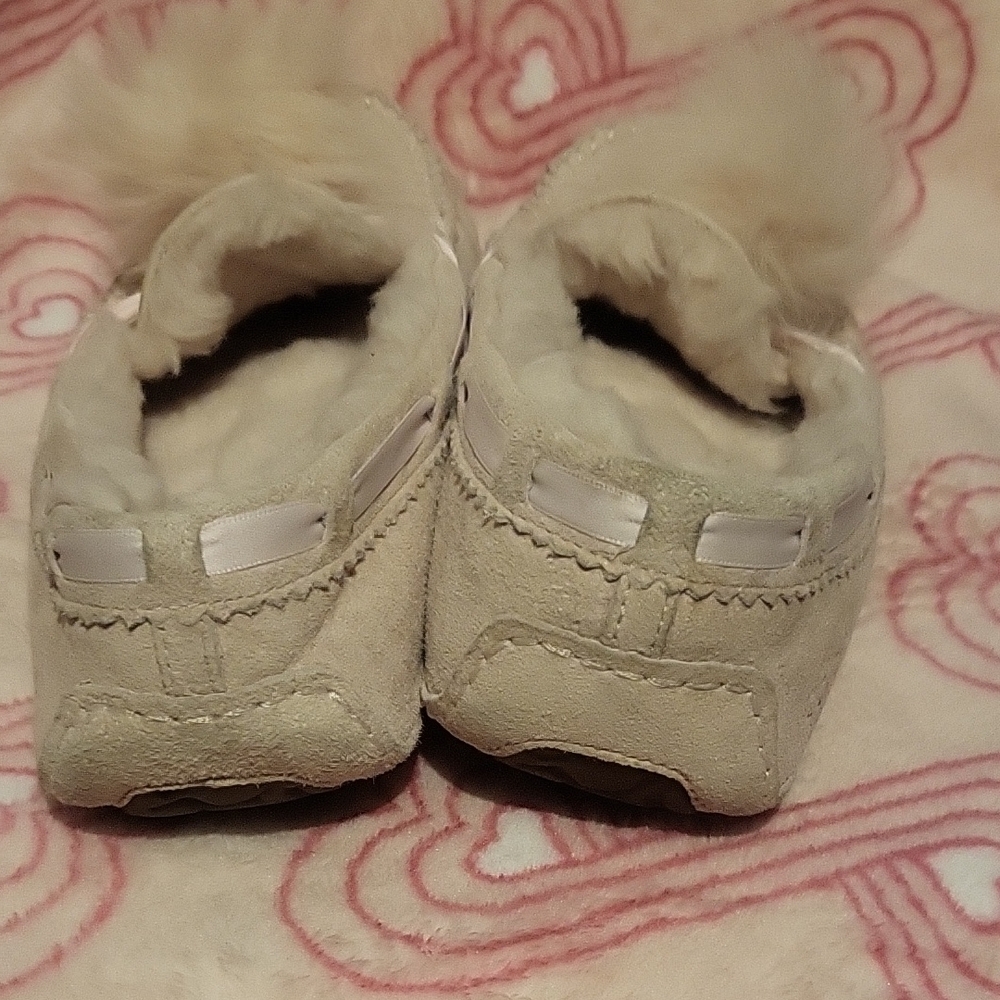 UGG Blush Pink Pom-Pom Women's Moccasin Slippers - Picture 3 of 7